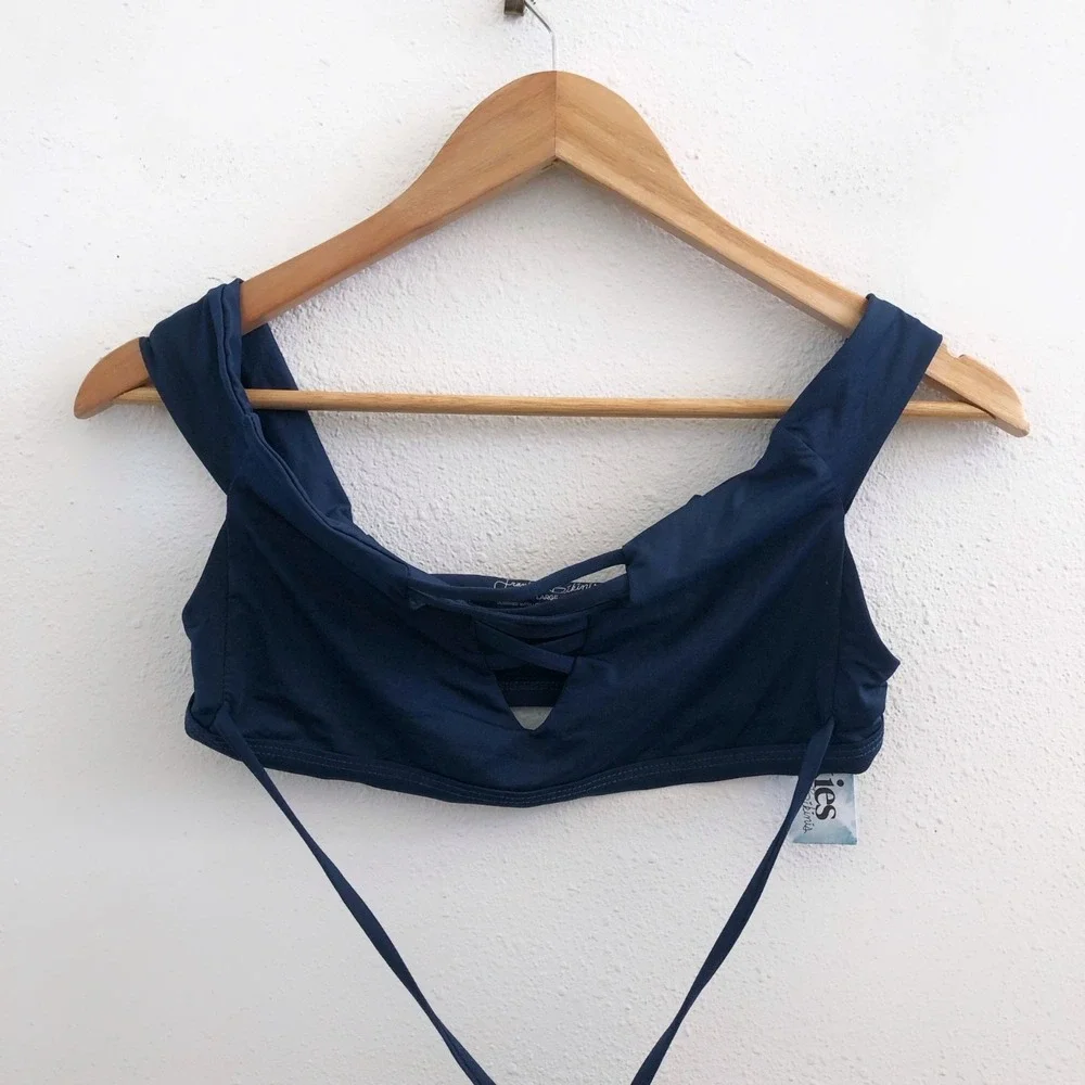 NWT FRANKIES BIKINIS Shiloh Indigo Top‎ Size Large